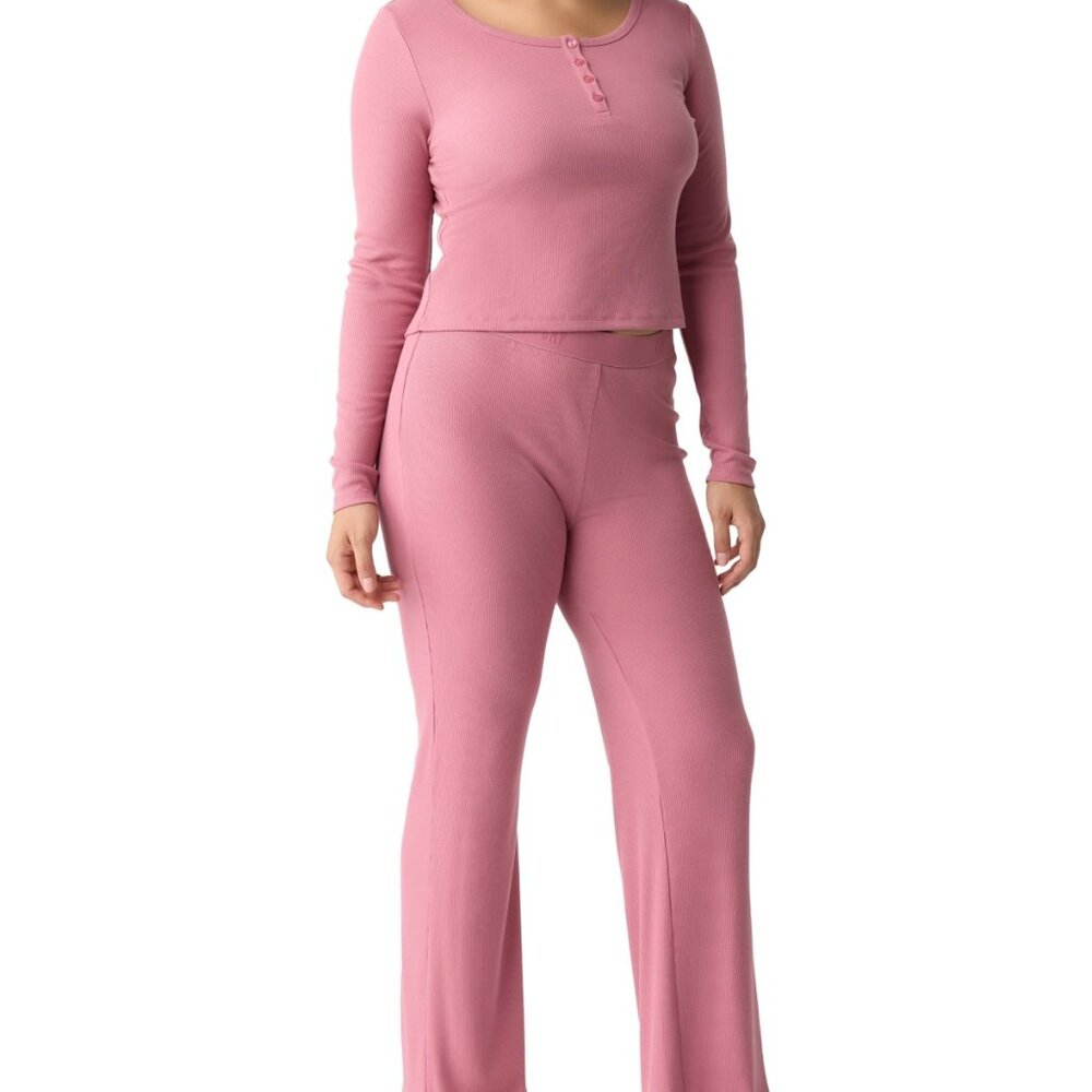 #19 Gap GapBody Women's Long-Sleeve Rib Pajama Set - Pink